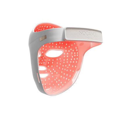 Elite X600 - Anti-aging LED face mask for glowing skin and hydration.