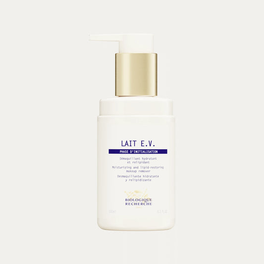 Lait E.V. face serum for hydration and glowing skin.